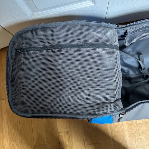 EDDIE BAUER Traverse Rolling Carry On Bag Medium Luggage Duffel ~ NWT! - Picture 10 of 11